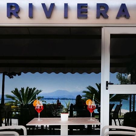 Hotel Riviera Десенцано дел Гарда Екстериор снимка